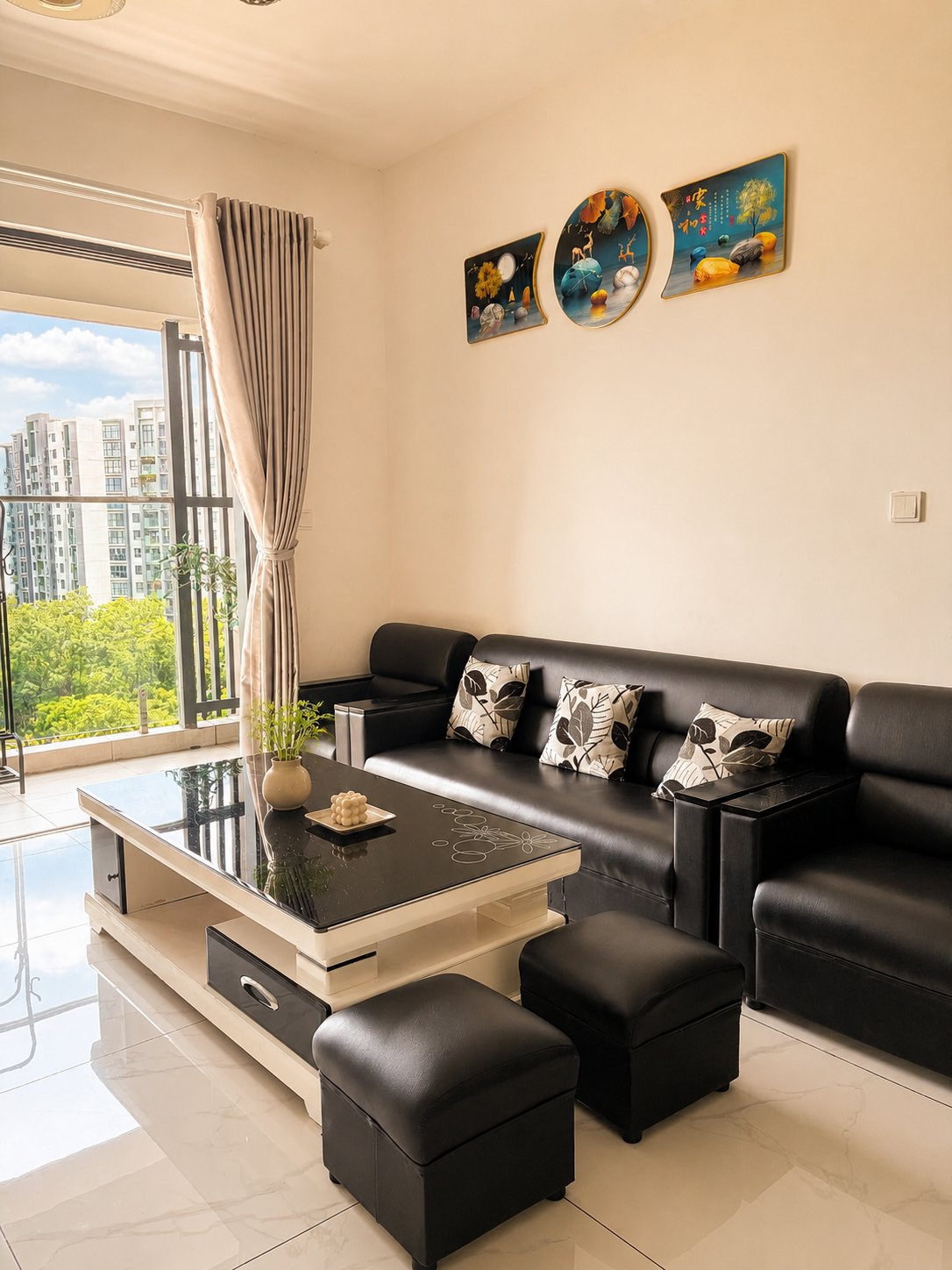 Căn Hộ 3 Phòng Ngủ Ban Công View Thoáng Mát