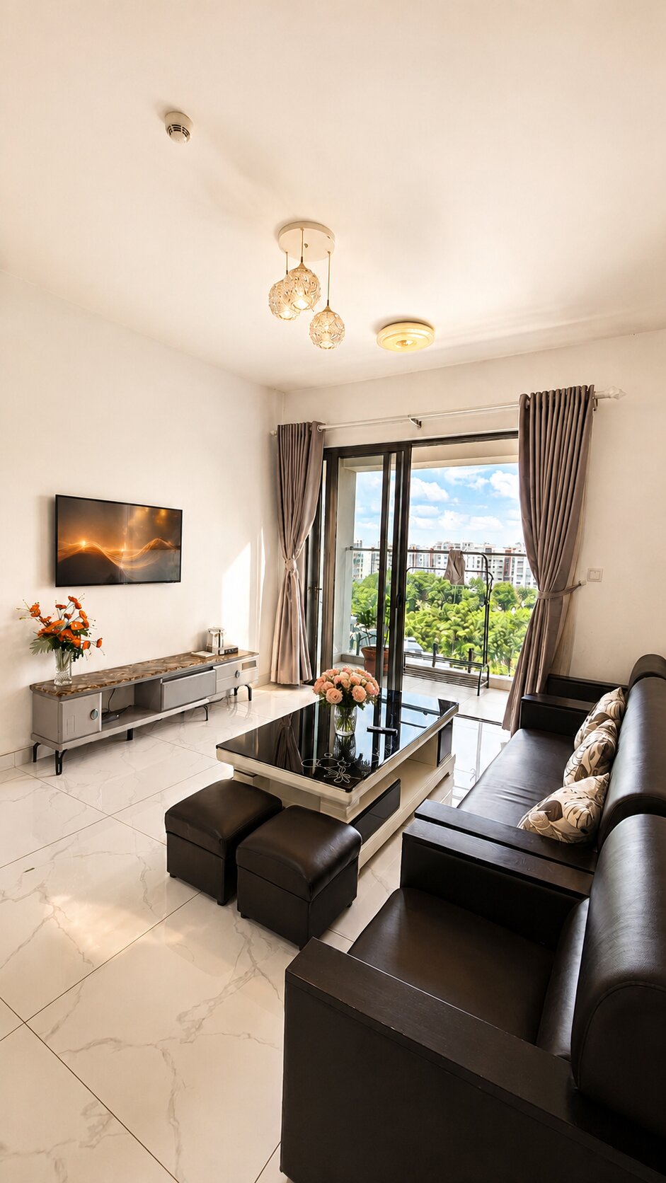 Căn Hộ 3 Phòng Ngủ Ban Công View Thoáng Mát