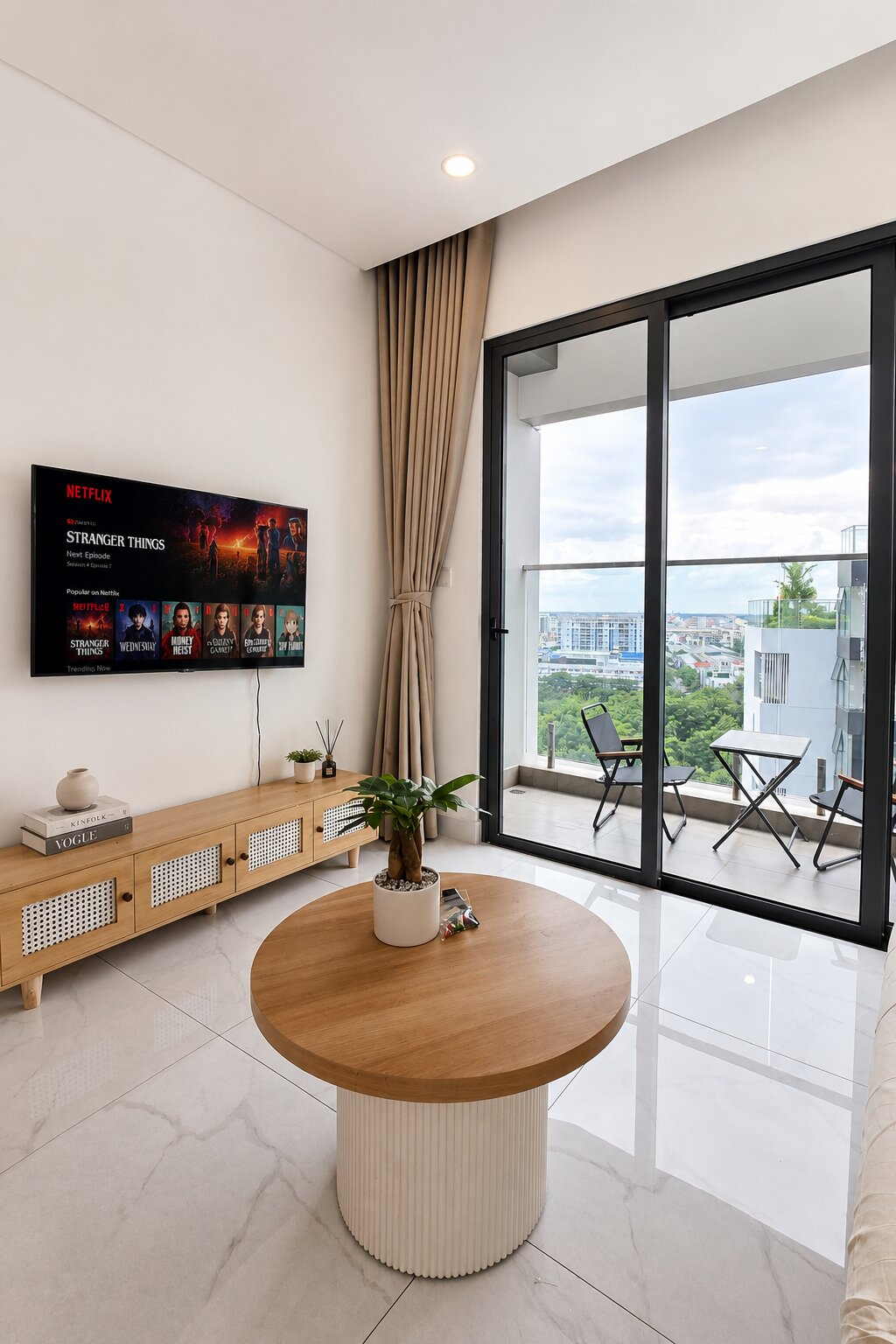 Căn Hộ 2PN View phố đi bộ Celadon