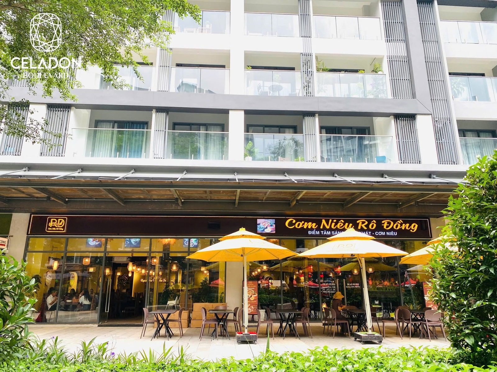 Restaurants near Celadon City convenient for groups of friends